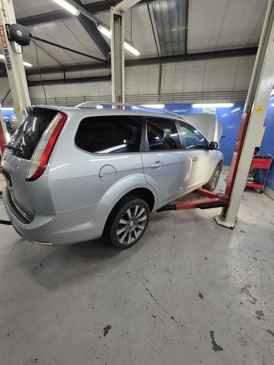 Ford focus kapotte koppeling en drukgroep