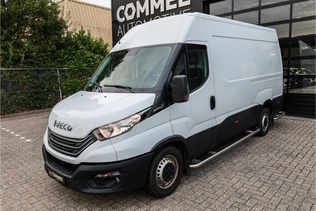Iveco Daily 35s14v a8 2.3 3520l l2h2 automaat i trekhaak 3.5t i clima i cr.