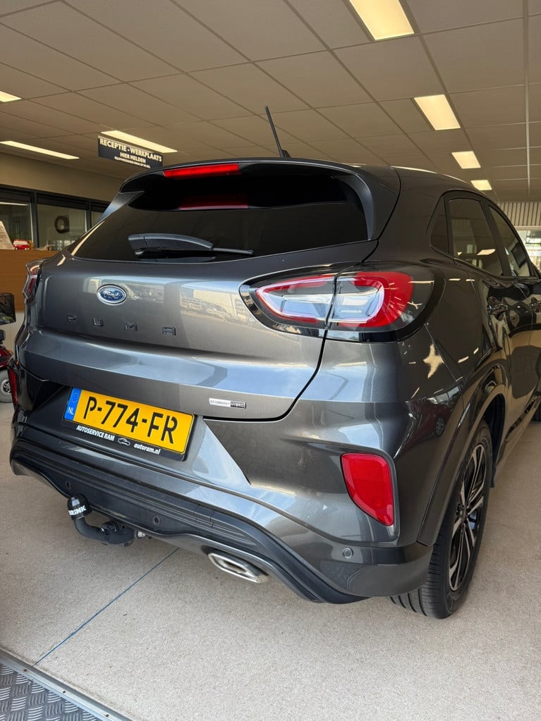 Ford Puma 1.0 ecoboost hybrid st-line x