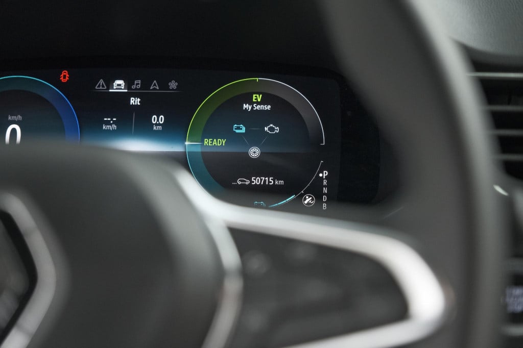 Renault Captur 1.6 e-tech full hybrid 145 techno | pack full screen | camer