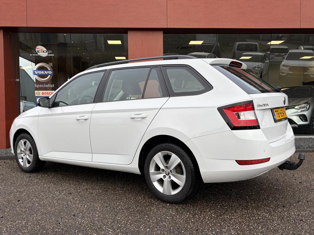 Skoda Fabia combi 1.0 tsi ambition business | navi | trekhaak | airco!
