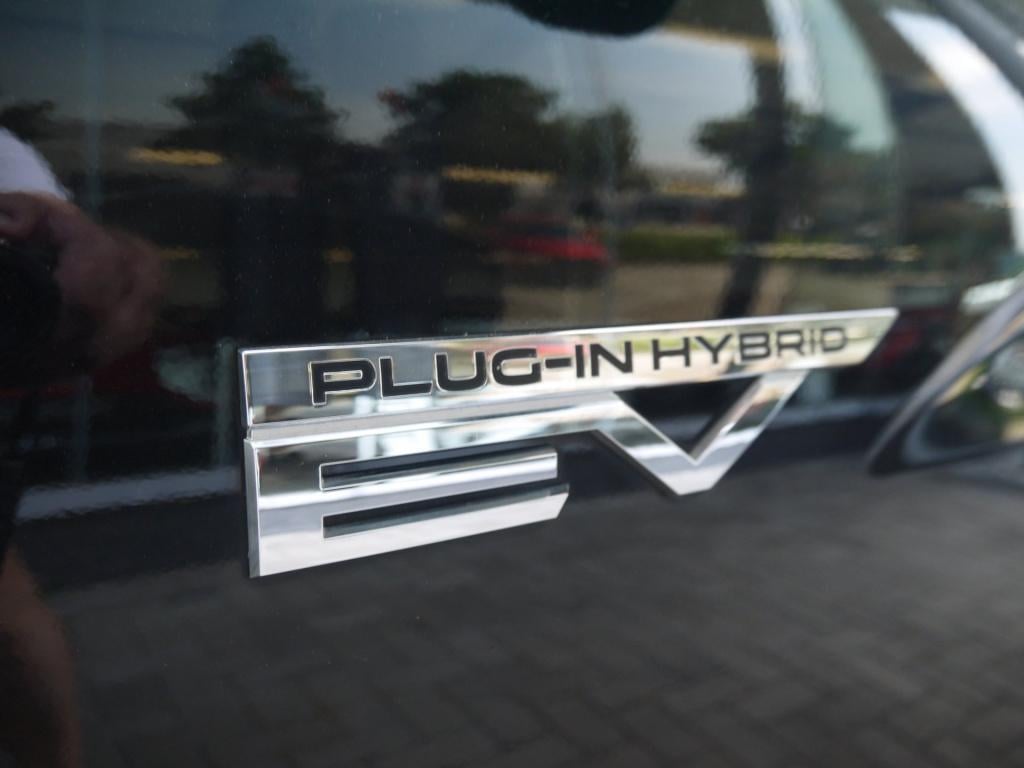 Mitsubishi Eclipse Cross 2.4 phev first edition|rijklaar