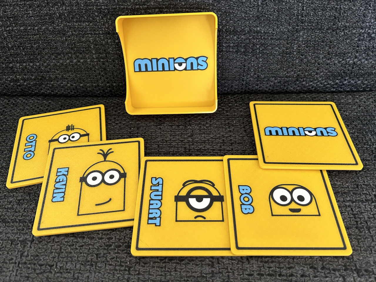 3D Printing Minions Onderzetters