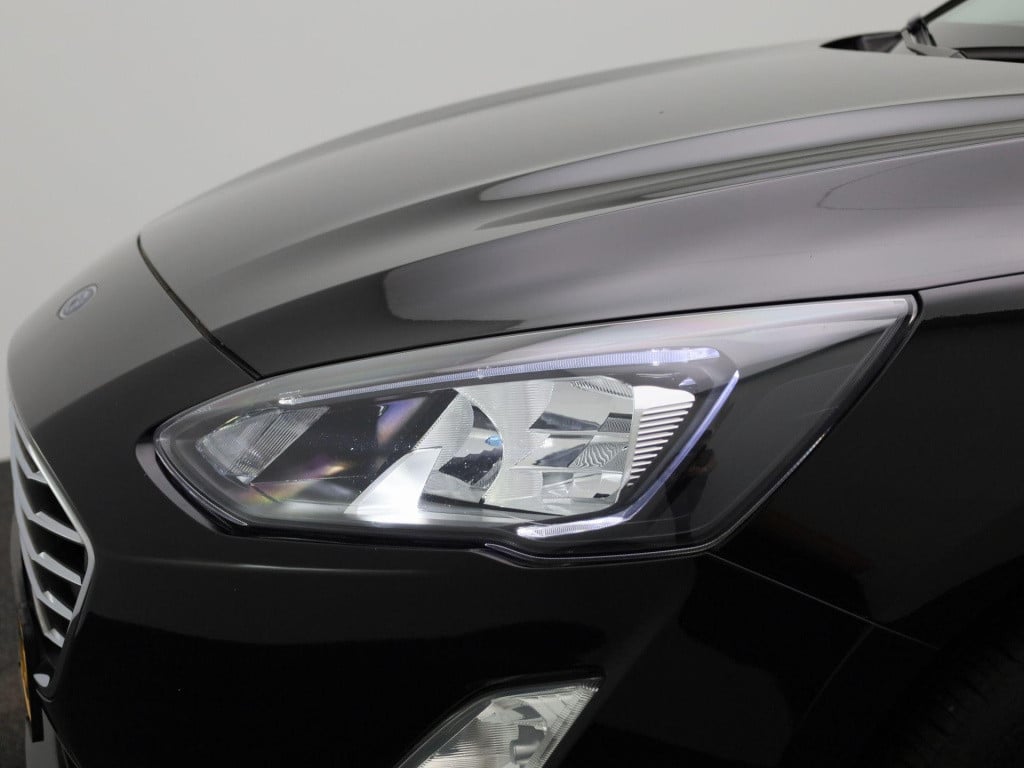 Ford Focus 1.0 ecoboost titanium x business | climate control | adpatieve c