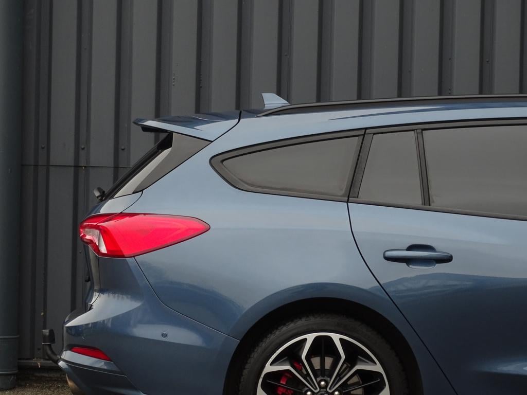 Ford Focus wagon 1.0 ecoboost st line business | led | camera | apple carpl