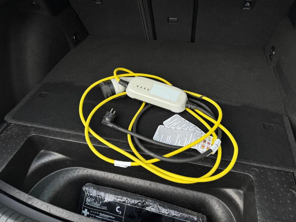 Cupra Leon Sportstourer 1.4 e-hybrid vz copper edition * full link * camera