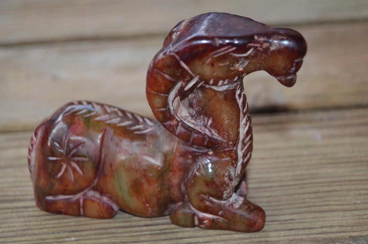 Chinees beeldje mythologisch dier 19e/20e eeuw