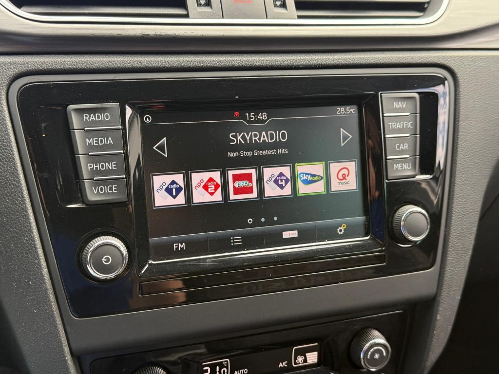 Skoda Rapid spaceback 1.0 tsi greentech clever