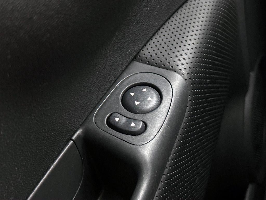 Fiat 500 C 1.2 lounge | lmv | parkeer sensoren | cabrio | airco | stoel ver