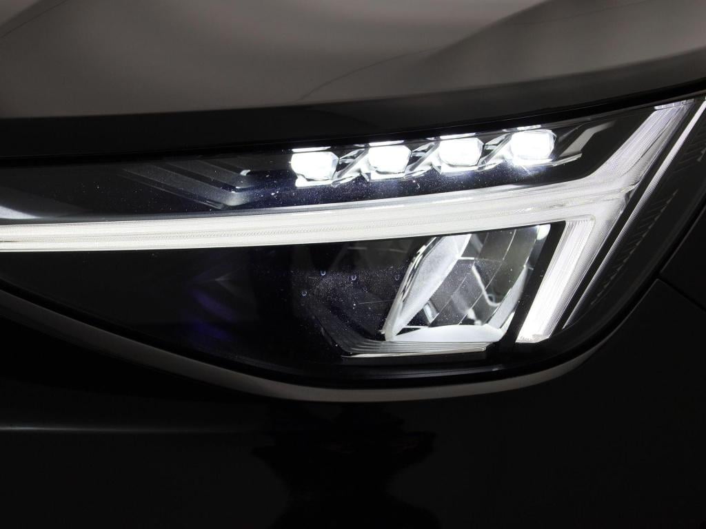 Volvo XC40 recharge core | 1e-eig. | navi | camera | carplay | led koplampe