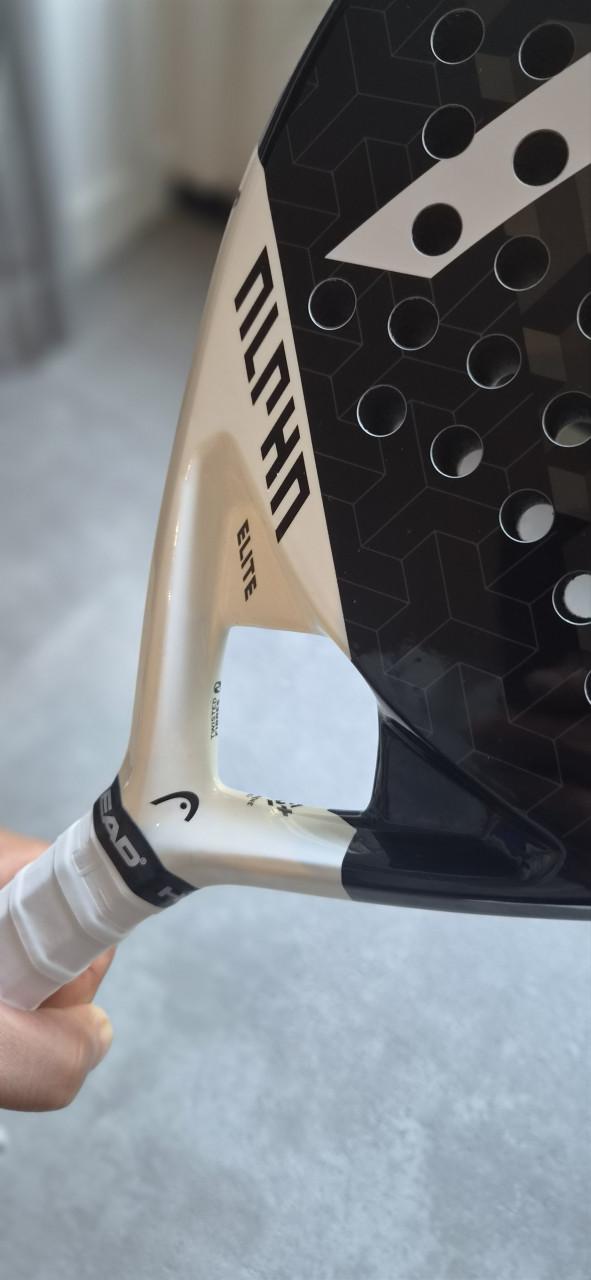 Head Graphene 360 Alpha Elite padel racket