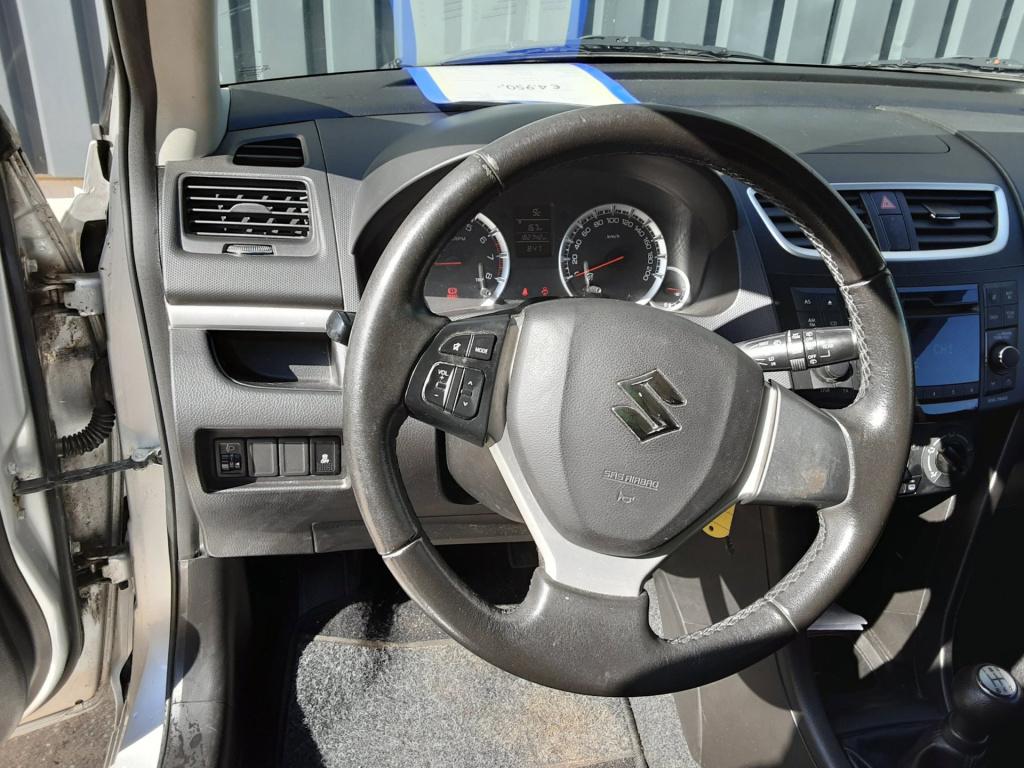 Suzuki Swift 1.2 base easss