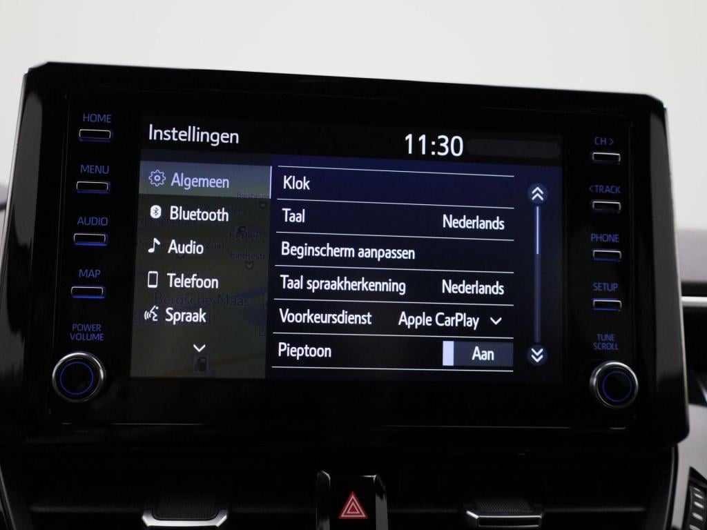 Toyota Corolla 1.8 hybrid business plus | automaat | stoel verwarming | par