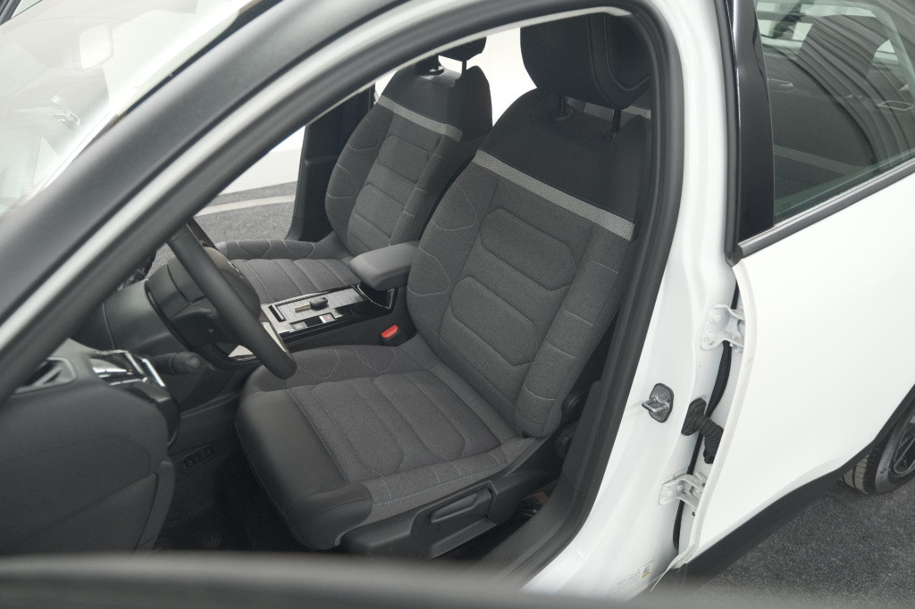 Citroen Ë-c4 feel pack 50 kwh | camera | apple carplay | parkeersensoren