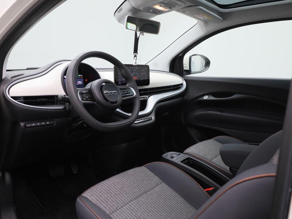 Fiat 500e icon 42 kwh | panoramadak | apple carplay / android auto | climat