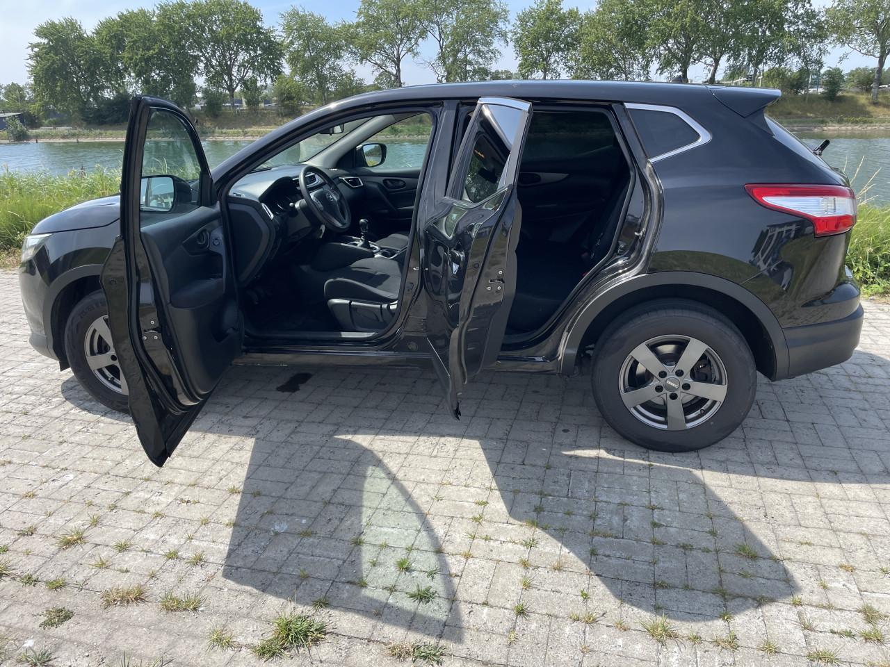 Nissan qashqai 1.2 dig-t suv