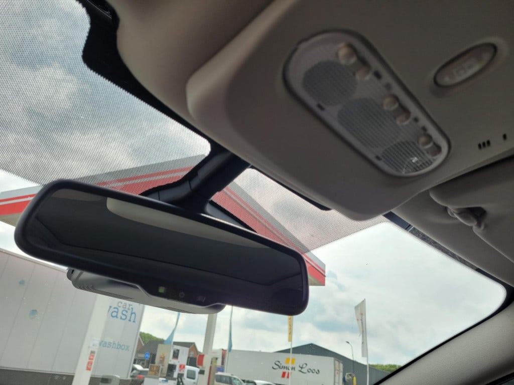 Nissan Qashqai 1.2 n-vision automaat panoramadak 360 camera navi