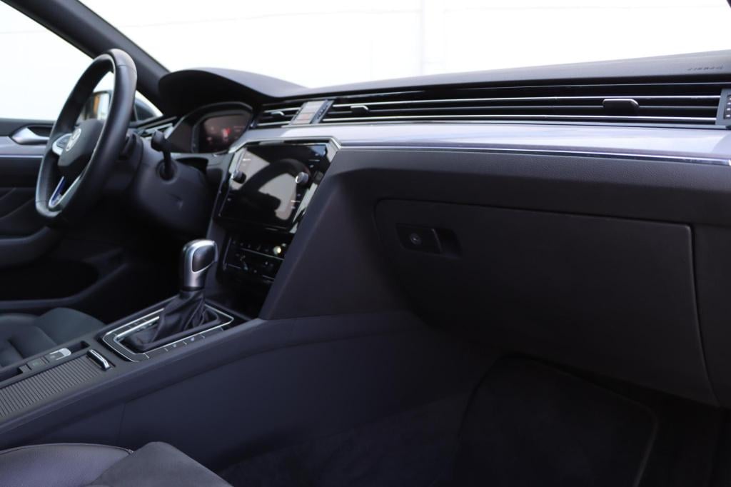 Volkswagen Passat variant 1.4 tsi phev gte business 218pk dsg6
