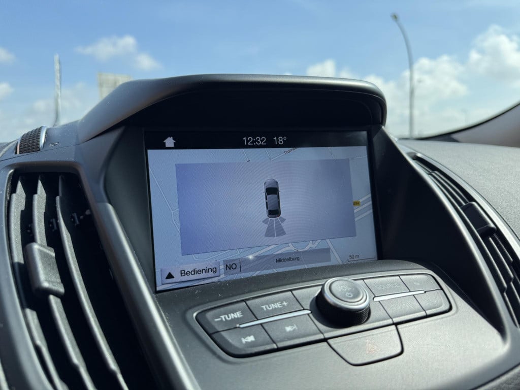 Ford Kuga 1.5 ecoboost trend ultimate | trekhaak | navigatie | apple carpla