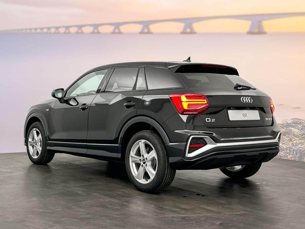 Audi Q2 s edition 35 tfsi 110 kw / 150 pk hatchback 7 vers