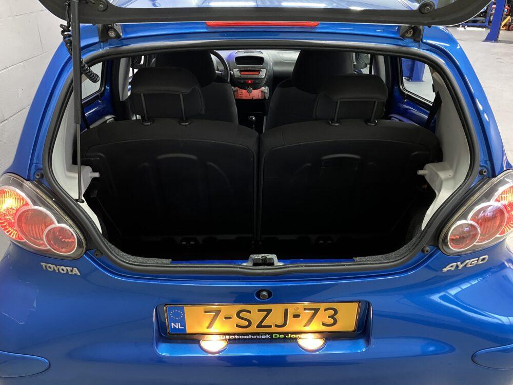 Toyota Aygo 1.0 VVT-i Now