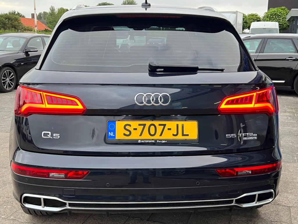 Audi Q5 55 tfsi e quattro competition s-line