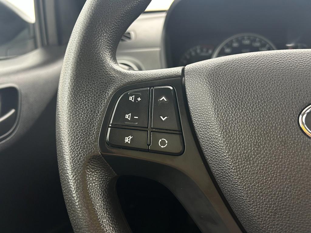 Hyundai I 10 occasion 1.0i comfort | wit | tweedehands hyundai i10 | airco 