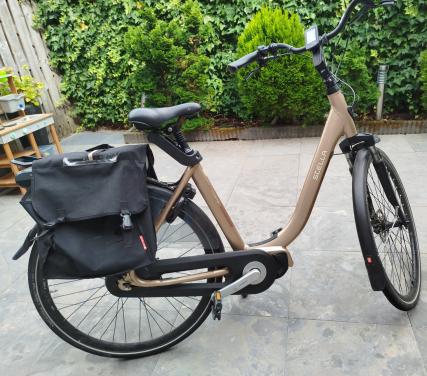 TE KOOP STELLA LIVORNO ELECTRISCHE DAMESFIETS