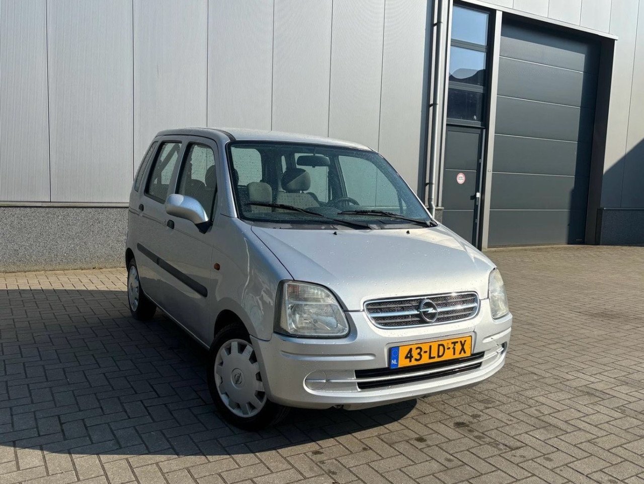 Opel Agila 1.2-16V Comfort Hoogziter