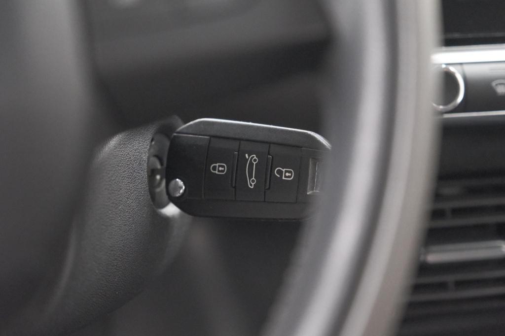 Citroen C4 Cactus puretech 82 one-tone | camera | navigatie | parkeersensor