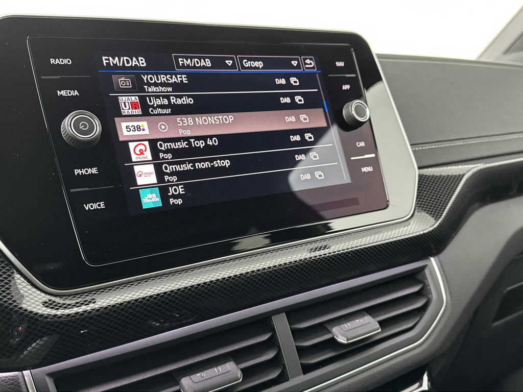Volkswagen T-cross 1.0 tsi r-line business dsg7