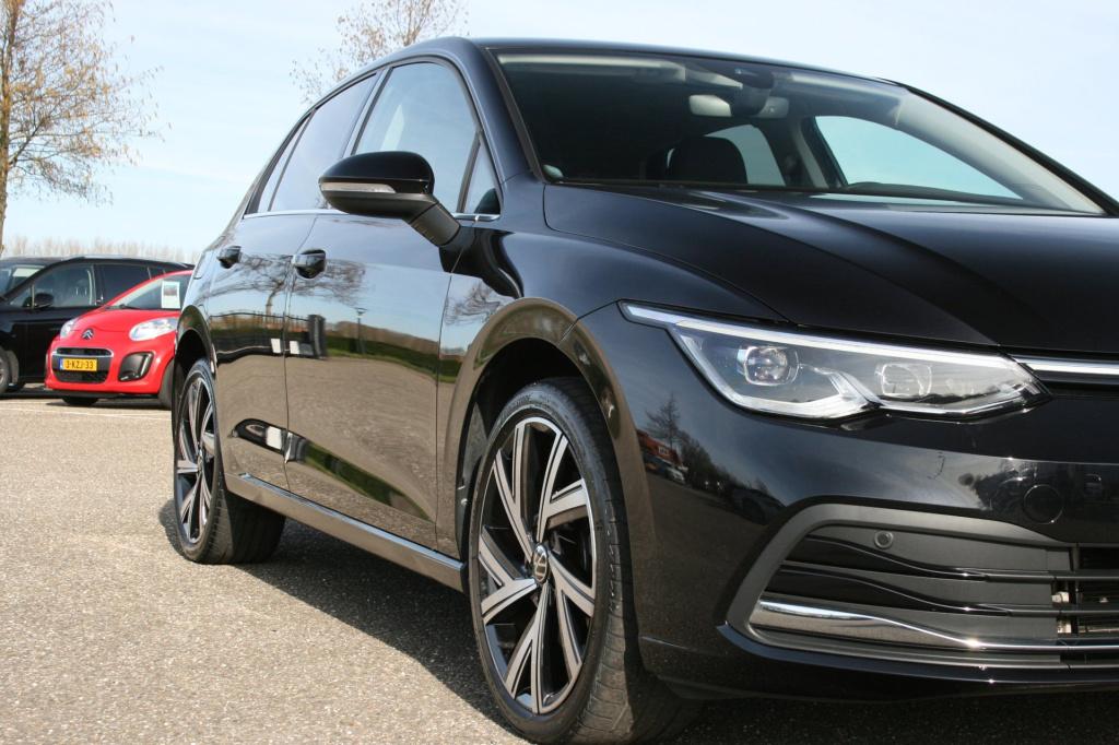 Volkswagen Golf 1.4 ehybrid style