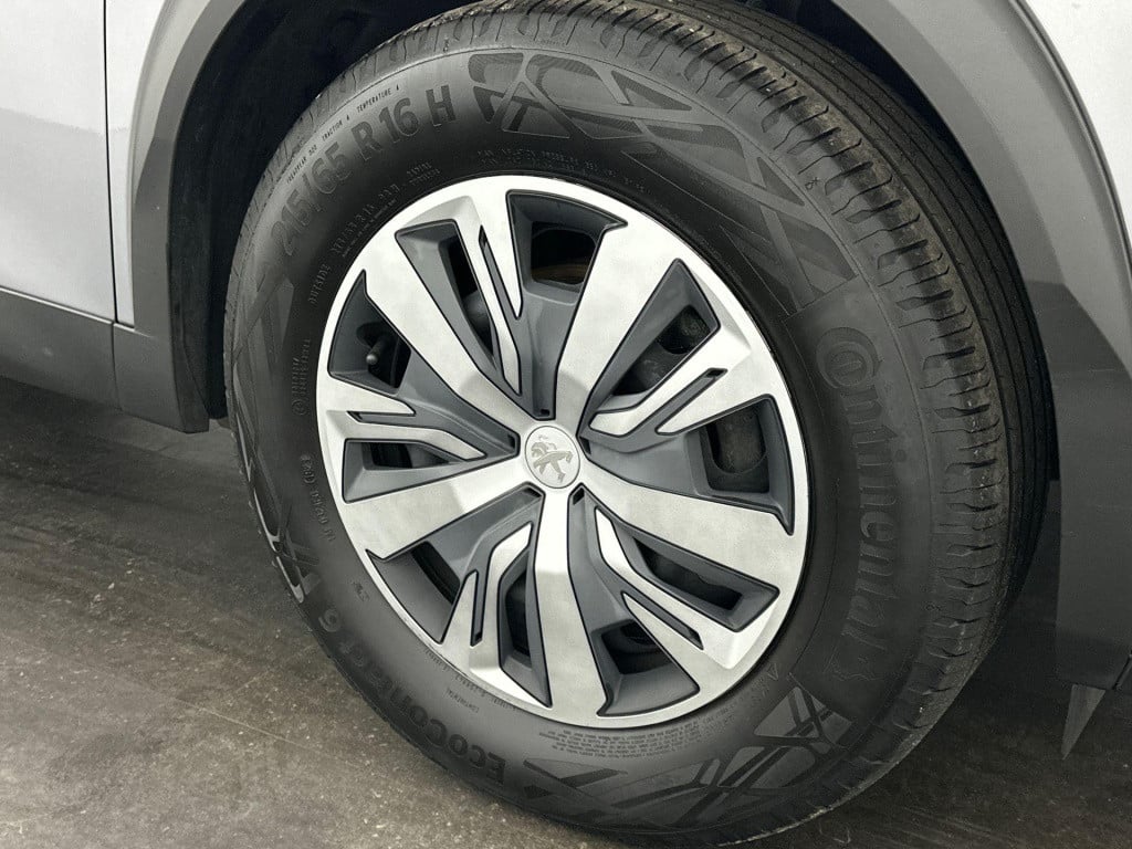 Peugeot 2008 1.2 puretech blue lease active | navigatie | camera | climate 
