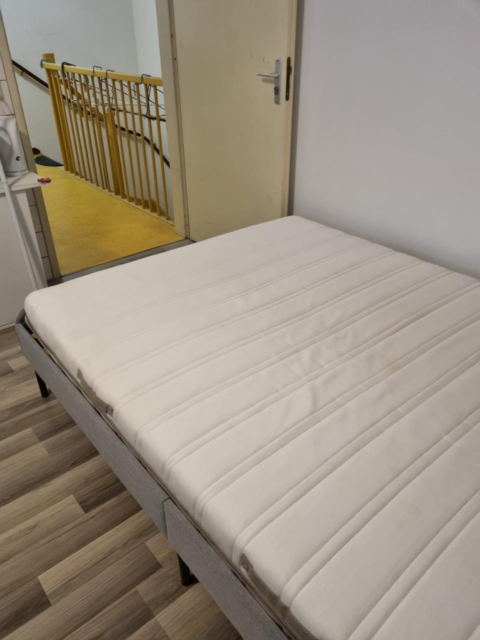 Ikea bed Slattum