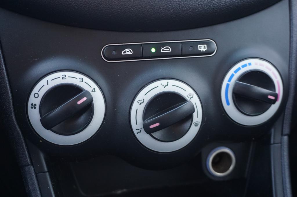 Hyundai I 10 1.1 pure apk t/m 30-11-2026