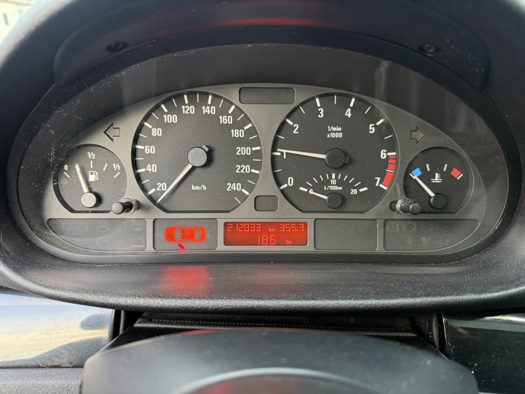 BMW 3-serie touring 318i 2.0i 143pk executive sportline e46