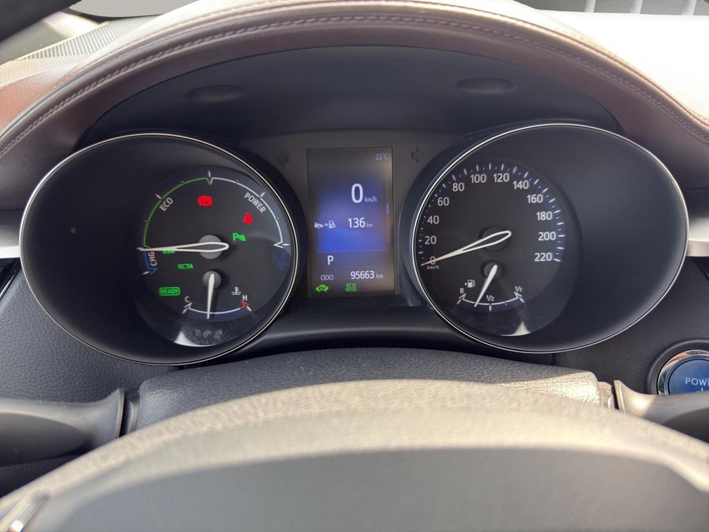 Toyota C-hr 1.8 hybrid executive | navi | camera | half leder | parksensors