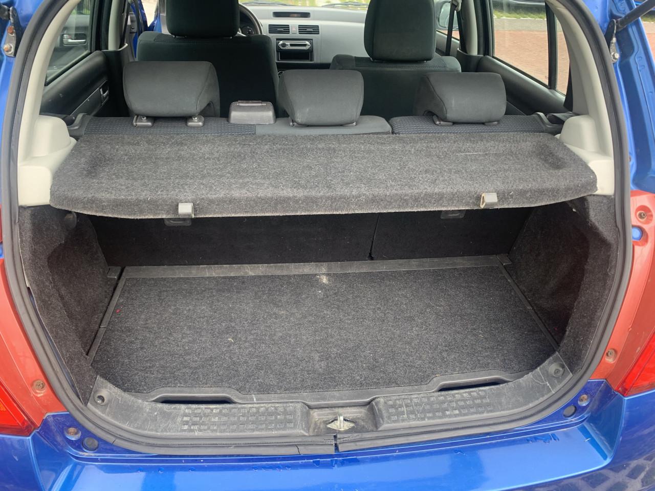 Suzuki swift 1,3