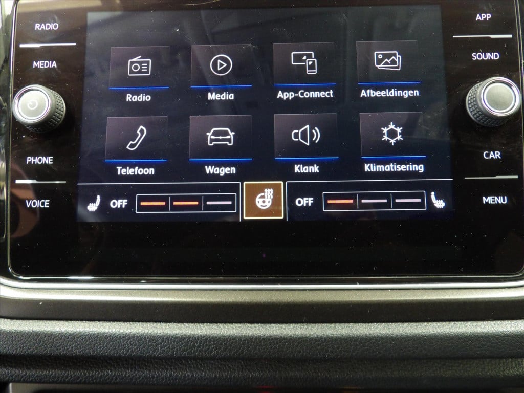 Volkswagen T-roc 1.5 tsi 150pk t-roc style