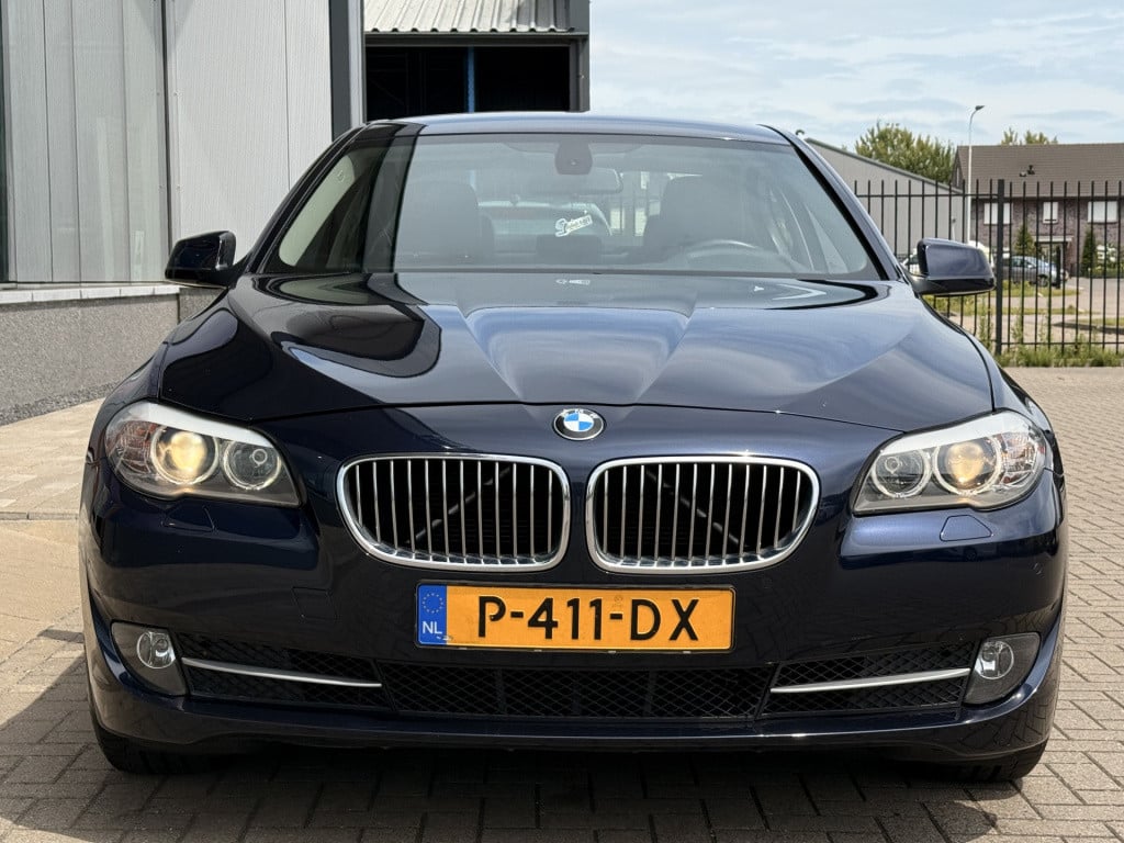 BMW 5 Serie 523i executive | leder | cruise | navi | parkeersensoren v+a |