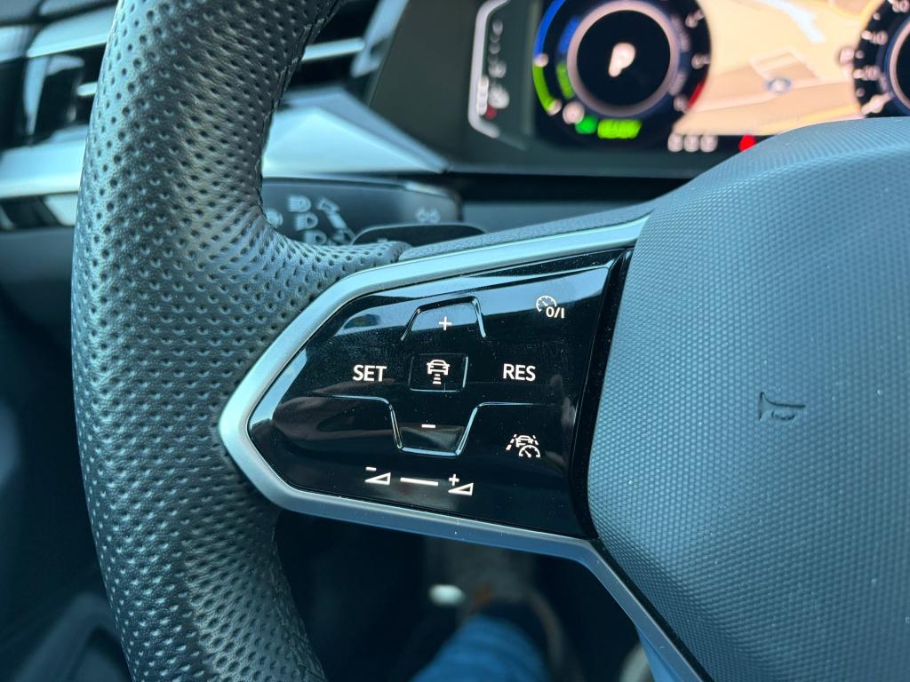 Volkswagen Arteon shooting brake 1.4 tsi ehybrid r-line business+