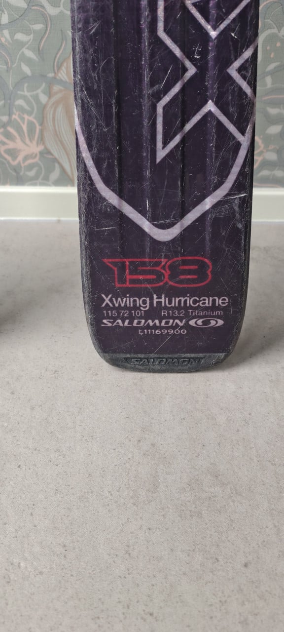 Solomon 158 Xwing Hurricane skiś