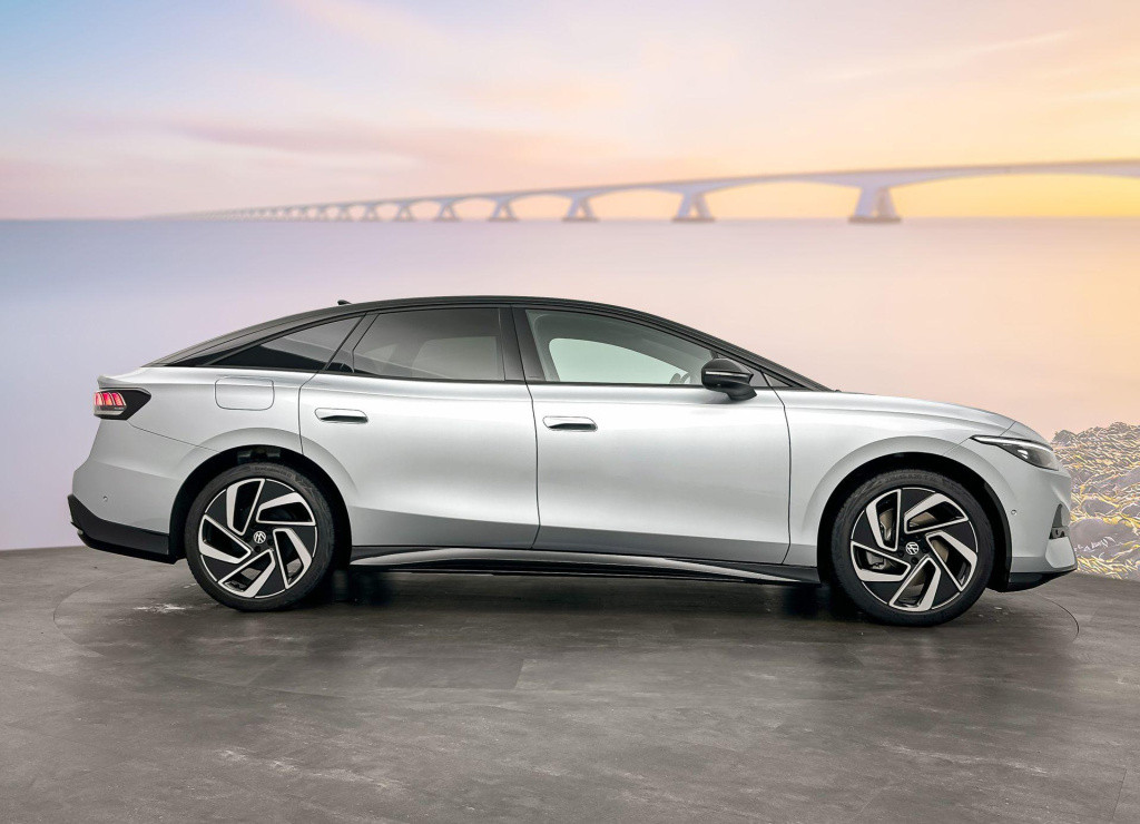 Volkswagen Id.7 pro business (1) 77 kwh accu, 210 kw / 286 pk lim