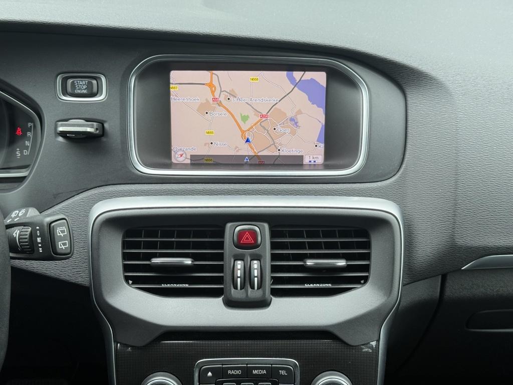 Volvo V40 t2 123pk aut6 polar+| navi| cruise| stoel.verw| led| pdc