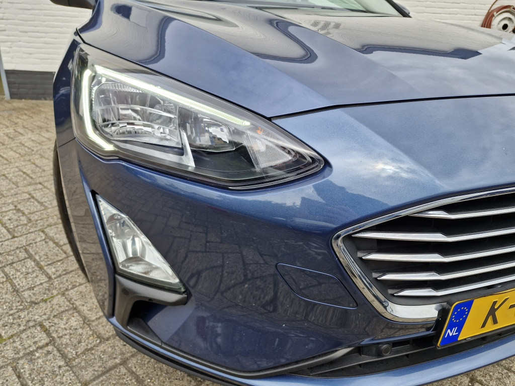 Ford Focus 125 pk ecoboost hybrid titanium x business