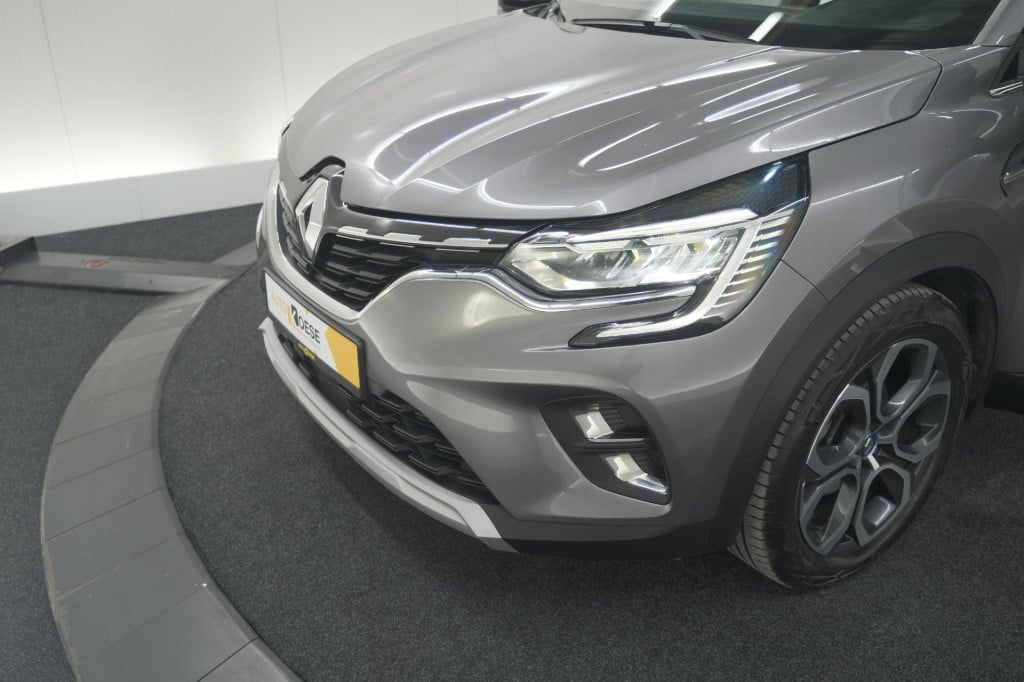 Renault Captur 1.6 e-tech plug-in hybrid 160 intens | parkeersensoren | app