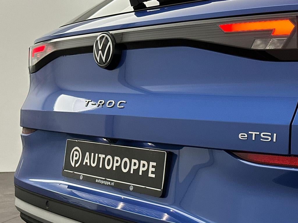 Volkswagen T-roc life first edition 1.5 etsi 85 kw / 116 pk suv 7 v introdu