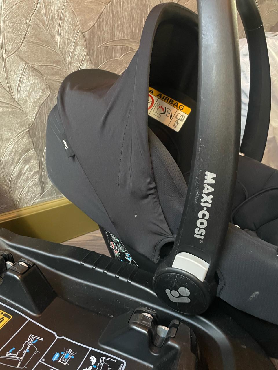 Maxi-Cosi FamilyFix 3 met autostoel (Tinca)
