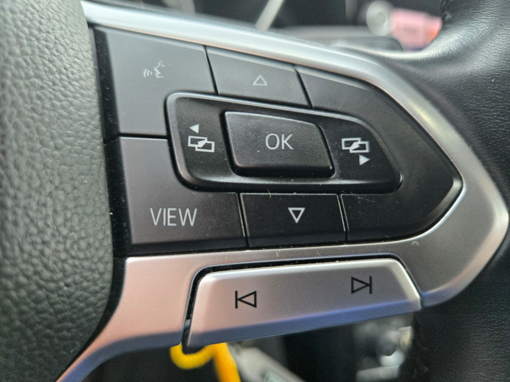 Volkswagen T-cross 1.0 tsi 115pk t-cross life r-design | trekhaak | camera