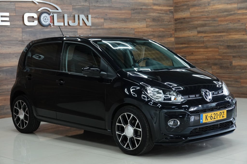 Volkswagen UP! 1.0 tsi high up! | cruise | pdc | bluetooth |